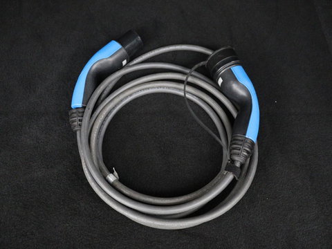 Jaguar I-PACE EV400 Business Edition S 90 kWh | SOH 93% | 46.900km NAP | Panoramadak | Leder | Stoelverwarming | Meridian Sound | Carplay | Keyless | Navigatie | Full LED | Stuurverwarming