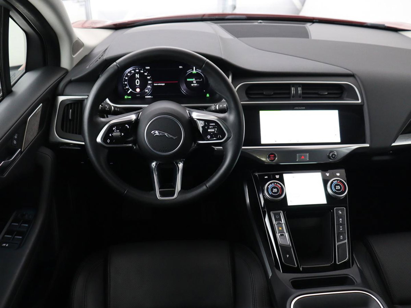 Jaguar I-PACE EV400 Business Edition S 90 kWh | SOH 93% | 46.900km NAP | Panoramadak | Leder | Stoelverwarming | Meridian Sound | Carplay | Keyless | Navigatie | Full LED | Stuurverwarming