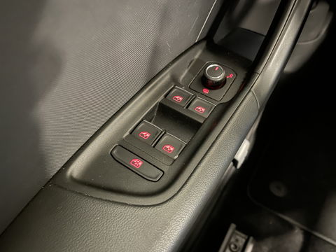 Audi A1 Sportback 25 TFSI Pro Line | origineel Nederlands | Draadloze Appel Carplay | Android Auto | Lane Assist | DAB | Lichtmetaal |