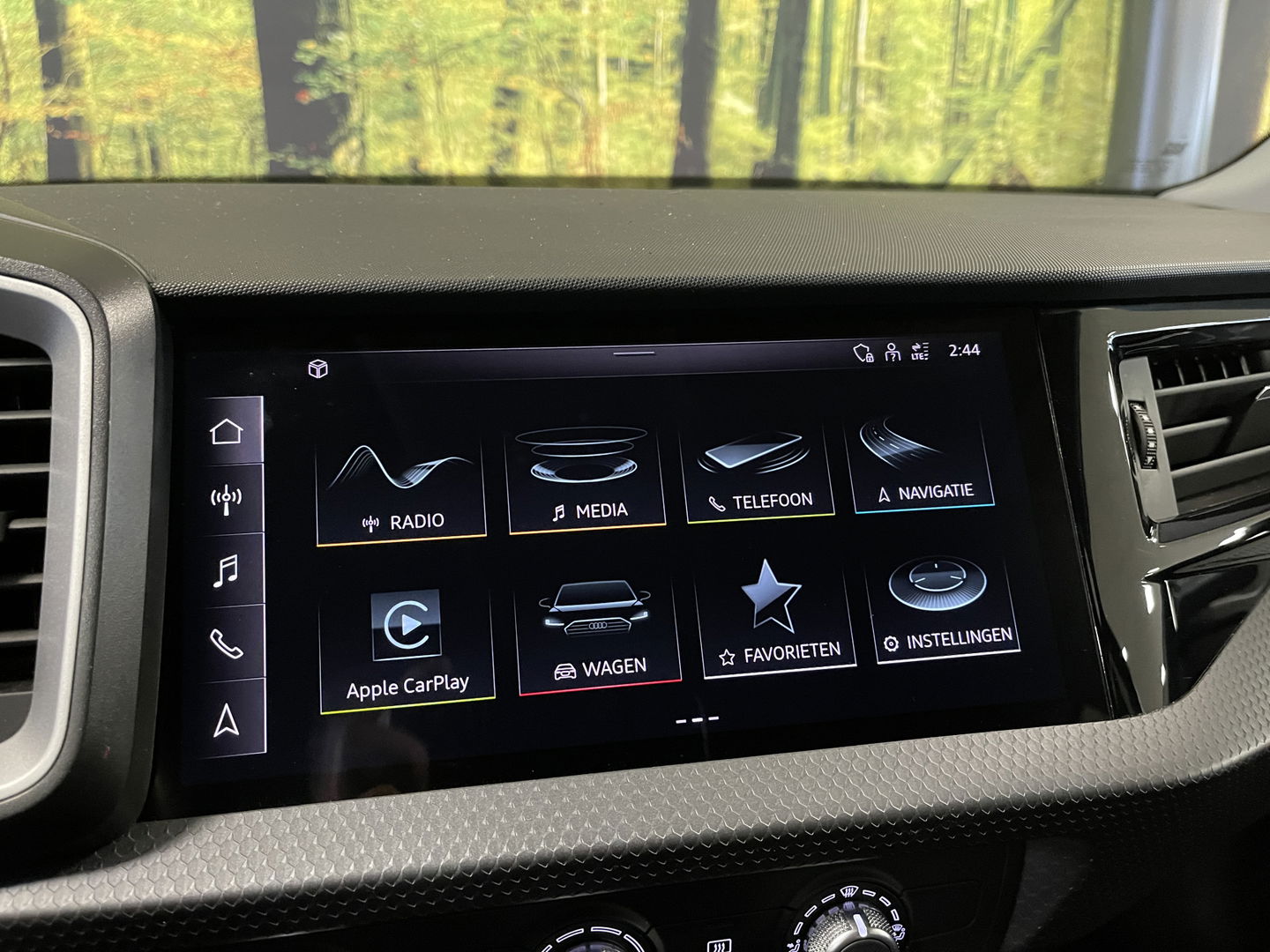 Audi A1 Sportback 25 TFSI Pro Line | origineel Nederlands | Draadloze Appel Carplay | Android Auto | Lane Assist | DAB | Lichtmetaal |