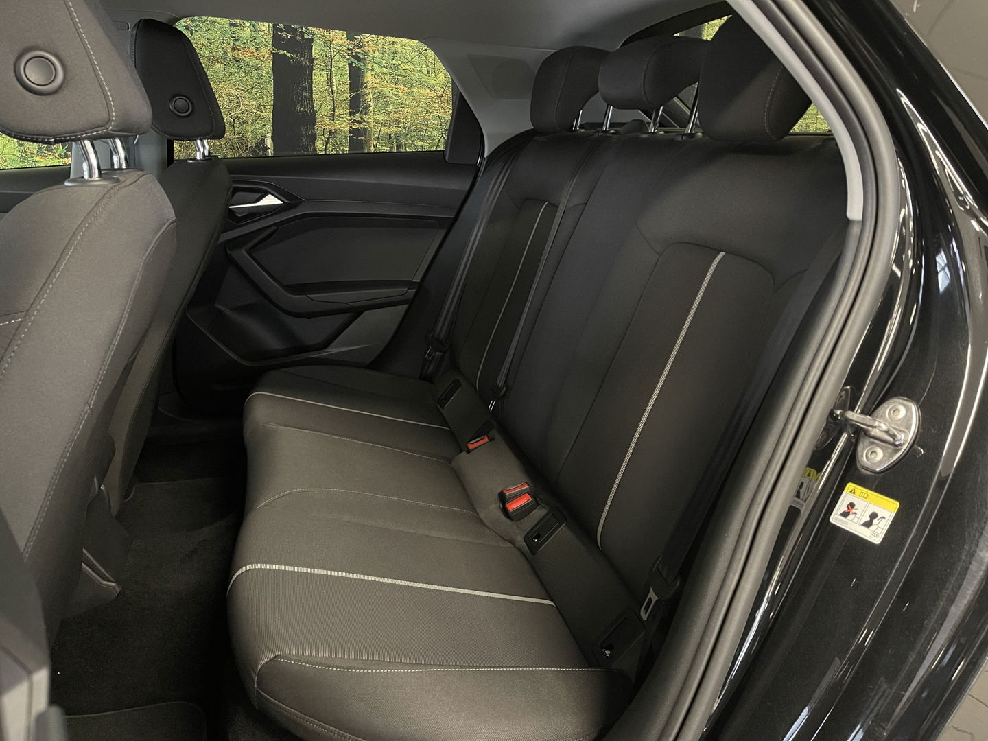 Audi A1 Sportback 25 TFSI Pro Line | origineel Nederlands | Draadloze Appel Carplay | Android Auto | Lane Assist | DAB | Lichtmetaal |