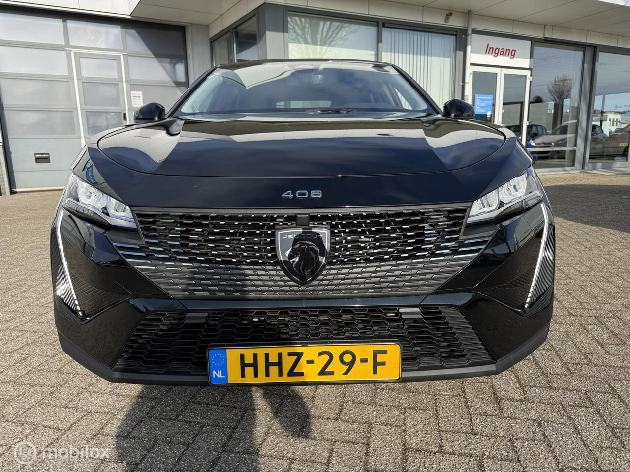 Peugeot 408