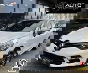 Renault Clio - 1.2 GT 120PK | Automaat | RS Drive | Sport Onderstel | Sport Stoelen | Onderhoudshistorie | 17 Inch | Navigatie | R-Link | Climate Control | Keyless Entry | Parkeersensoren | Cruise Control |