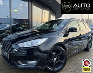 Ford Focus - Wagon 1.0 Trend Edition LUXE | D-Riem is in 2026 Vervangen | Beurt Gehad | Levering met Nieuw APK | Trekhaak | Stuurverwarming | Stoelverwarming | Voorruitverwarming | Airco | Navigatie | 3 Sleutels |