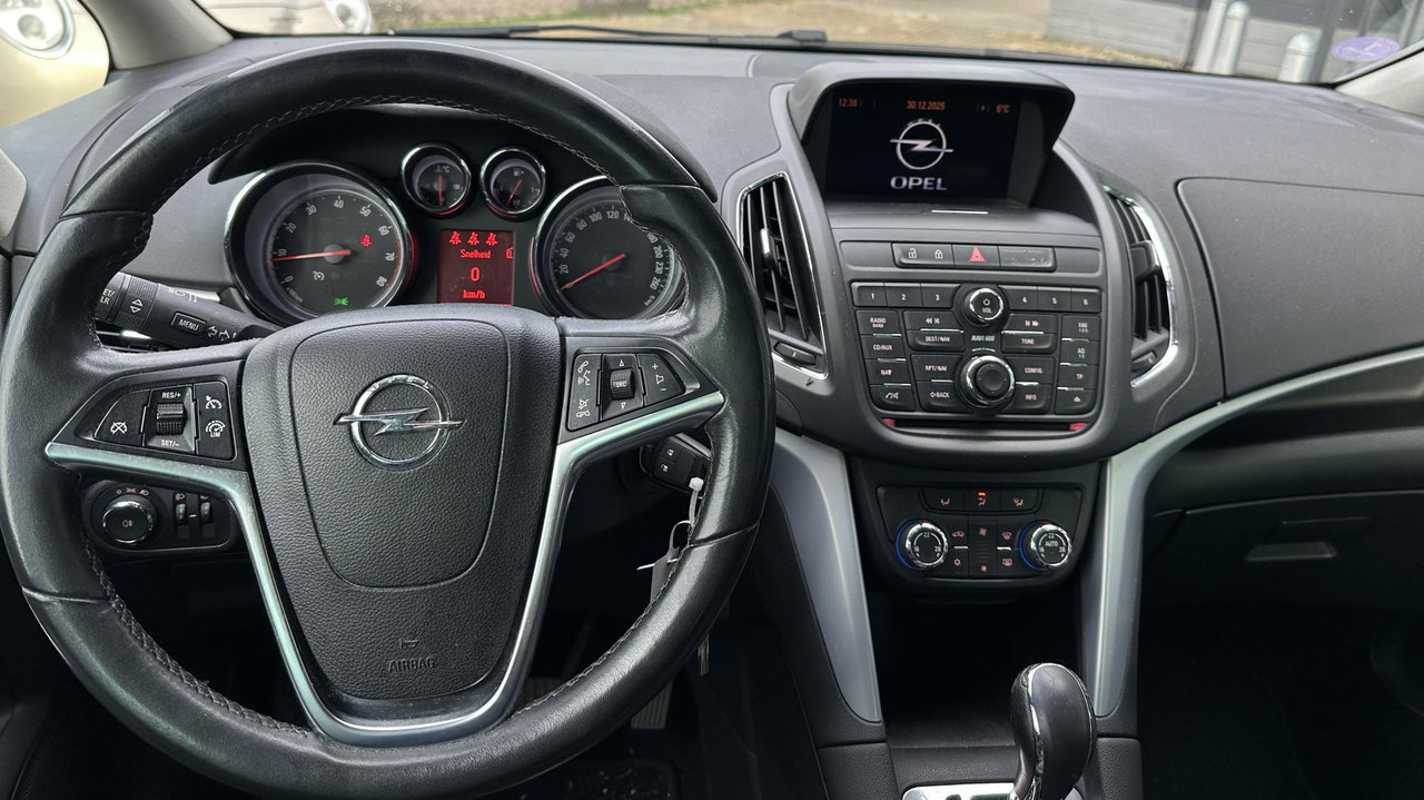 Opel Zafira