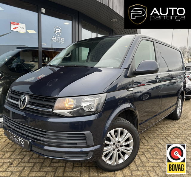 Volkswagen Transporter - 2.0 TDI L1H1 Highline | NL AUTO | Trekhaak | Airco | Cruise Control | Parkeersensoren | Lichtmetalen Velgen |