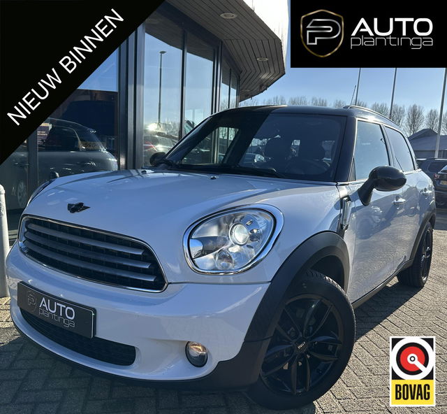 MINI Countryman - Mini 1.6 Cooper Edition 122PK | Zeer Nette Staat | NL AUTO | Navigatie | PANO | Bi-xenon Koplampen | Stoelverwarming | Parkeersensoren |