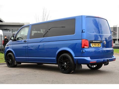 Volkswagen Transporter 2.0 TDI L2H1 DC 30 Bulli Edition Camera, Cruise, Carplay, LED, Leder, 150pk, Stoelverwarming, Standkachel, Uniek!