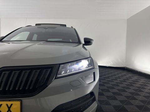 Škoda Karoq 1.5 TSI ACT Sportline Business (INCL-BTW) Aut. *PANO | DIGI-COCKPIT | FULL-LED | ADAPTIVE-CRUISE | CANTON-AUDIO | BLINDSPOT | HEATED-SPORTSEATS | CAMERA | AMBIENTLIGHT | NAVI-FULLMAP | KEYLESS | DAB+ | TOWBAR | PRIVACYGLAS