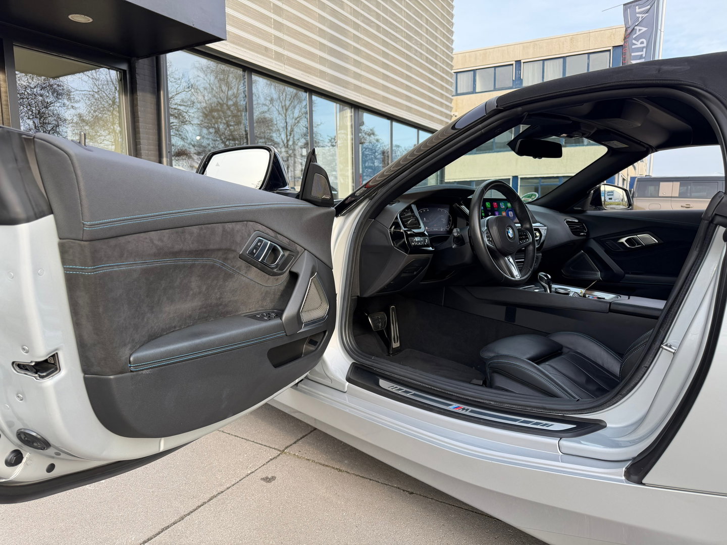 BMW Z4 Roadster SDrive20i High Exe M-Sport Leder|Harman&Kardon|Keyless|Camera|Carplay