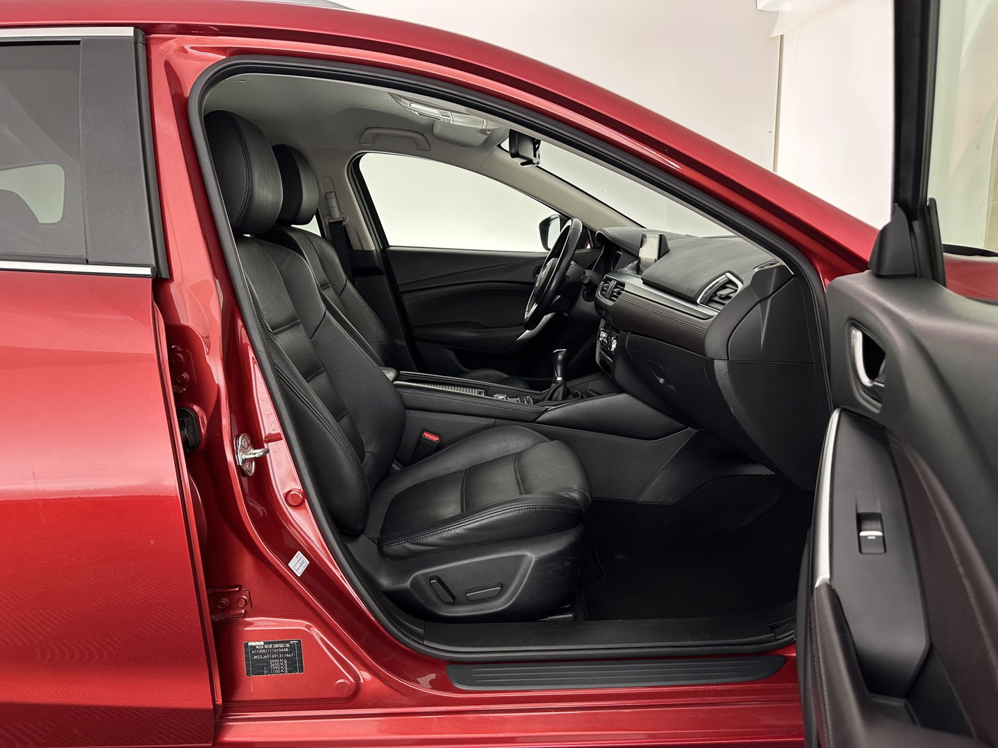 Mazda 6 Sportbreak 2.2D SkyActiv-D 150 Skylease GT *LEATHER | FULL-LED | MEMORY-PACK | HEATED-SPORTSEATS | BLINDSPOT | KEYLESS | DAB+ | NAVI-FULLMAP | ECC | PDC | CRUISE | PRIVACYGLASS |  17''ALU*