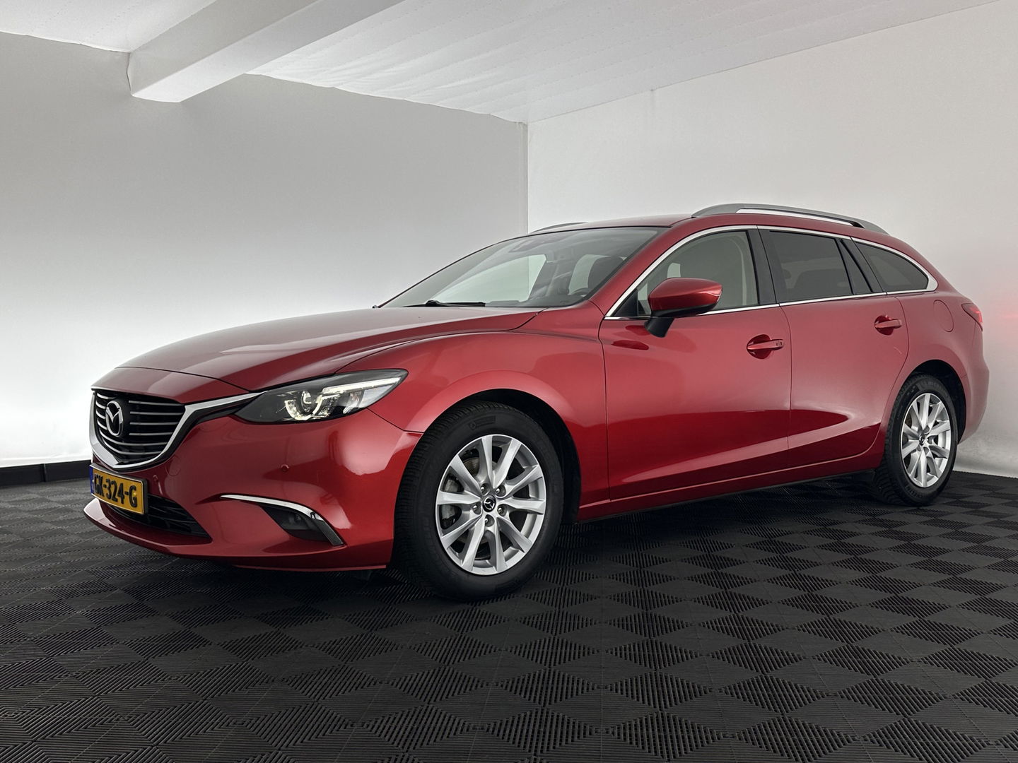 Mazda 6 Sportbreak 2.2D SkyActiv-D 150 Skylease GT *LEATHER | FULL-LED | MEMORY-PACK | HEATED-SPORTSEATS | BLINDSPOT | KEYLESS | DAB+ | NAVI-FULLMAP | ECC | PDC | CRUISE | PRIVACYGLASS |  17''ALU*
