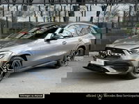 Mercedes-Benz GLA - 180 AMG// Camera // Elek. Achterklep // Sfeerverlichting // Night pakket // 19" AMG Velgen // LED