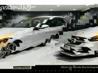 Mercedes-Benz B-Klasse - 180 AMG // Trekhaak // Camera // Elek. Achterklep // Carplay // LED Koplampen // Navigatie