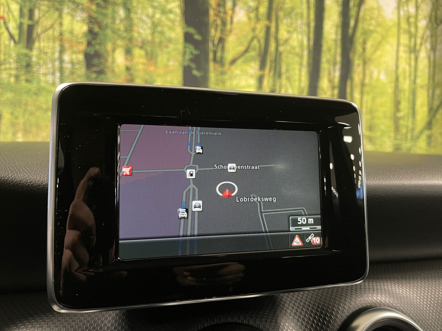 Mercedes-Benz A-Klasse 180 Ambition | Cruise Control | Parkeersensoren | Elektrische Bestuurdersstoel + Memory | Bluetooth | Isofix | Navigatie | Elektrisch Bedienbare Spiegels