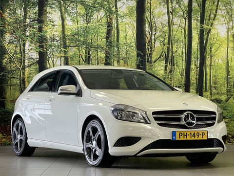Mercedes-Benz A-Klasse 180 Ambition | Cruise Control | Parkeersensoren | Elektrische Bestuurdersstoel + Memory | Bluetooth | Isofix | Navigatie | Elektrisch Bedienbare Spiegels
