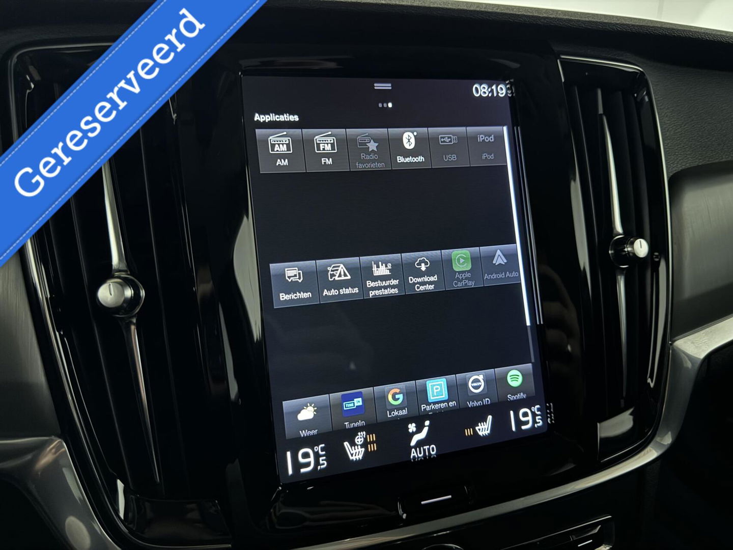 Volvo V90 2.0 T4 Momentum Leer Carplay Autopilot Trekh. NAP