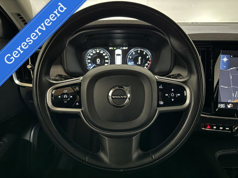 Volvo V90 2.0 T4 Momentum Leer Carplay Autopilot Trekh. NAP