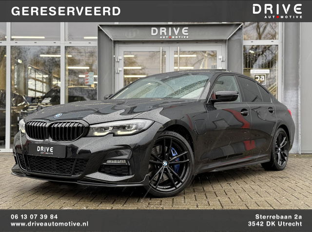 BMW 3 Serie - 330e High Ex. M-Sport Plus |Schuif/kantel dak|M-Seats|Memory|19"|HiFi