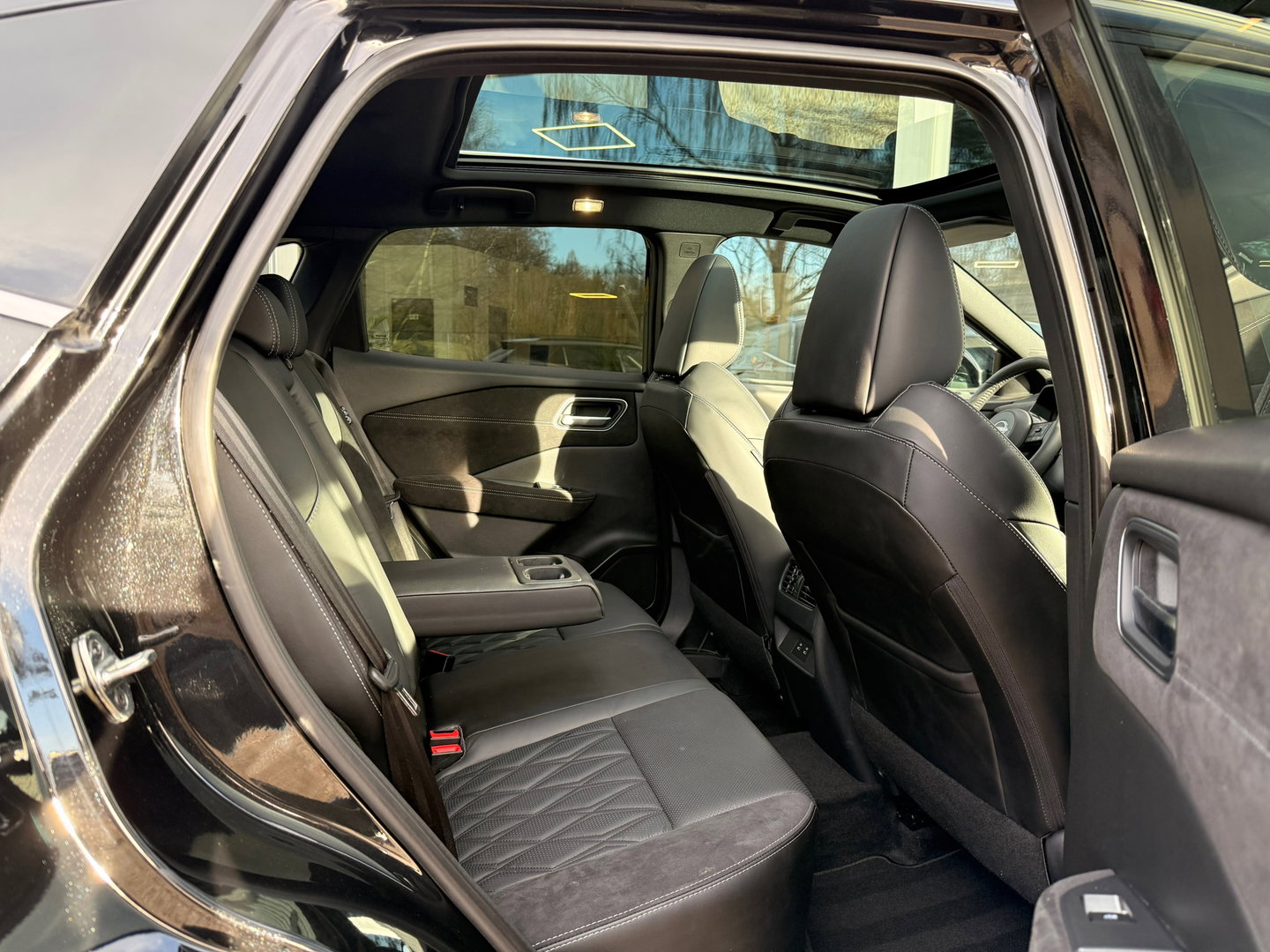 Nissan QASHQAI 1.3 MHEV Xtronic Tekna Plus I Massage I H.U.D I BOSE I Matrix Led