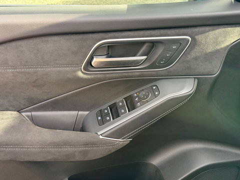 Nissan QASHQAI 1.3 MHEV Xtronic Tekna Plus I Massage I H.U.D I BOSE I Matrix Led