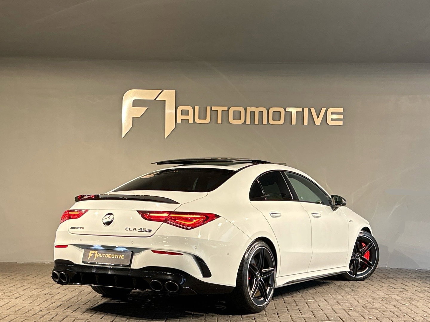 Mercedes-Benz CLA-Klasse AMG 45 S 4MATIC+ Pano|Kuip|Memory