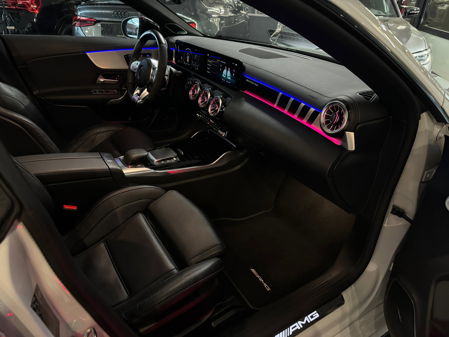 Mercedes-Benz CLA-Klasse AMG 45 S 4MATIC+ Pano|Kuip|Memory