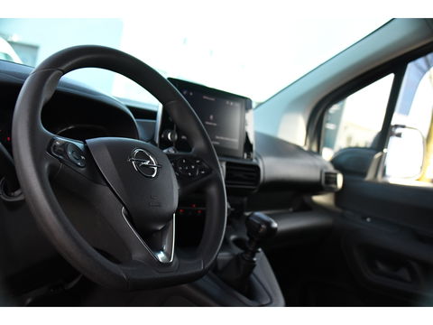 Opel Combo 1.5D L1H1 Black Edition Cruise, Carplay, 102pk, Multimedia, Trekhaak, Airco, Sensoren, Uniek!