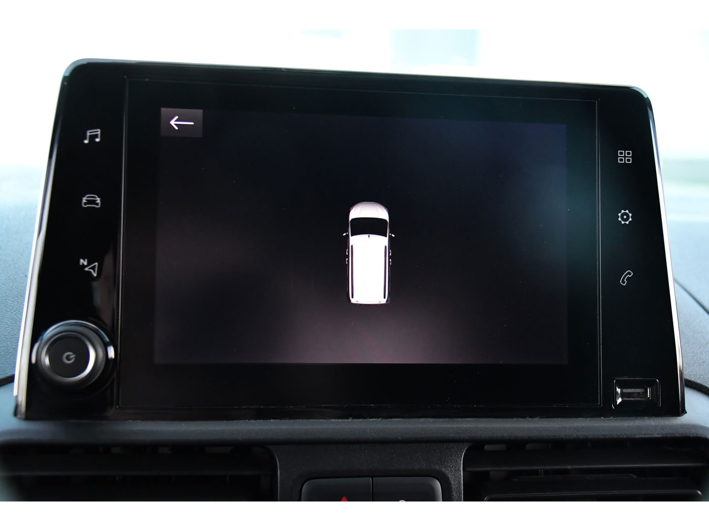 Opel Combo 1.5D L1H1 Black Edition Cruise, Carplay, 102pk, Multimedia, Trekhaak, Airco, Sensoren, Uniek!