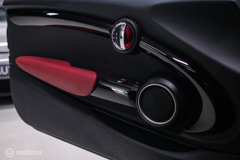 MINI Mini 2.0 Cooper S JCW Package | Kuipstoelen | JCW exhaust | Camera | Adaptive cruise | HUD | Xenon | Flippers |