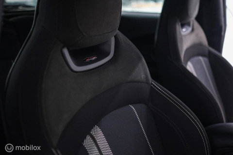 MINI Mini 2.0 Cooper S JCW Package | Kuipstoelen | JCW exhaust | Camera | Adaptive cruise | HUD | Xenon | Flippers |