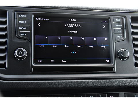 MAN TGE 2.0 L3H3 PB Edition Camera, Cruise, Carplay, LED, Clima, Stoelverwarming, Trekhaak, 140pk, Sensoren, Leder, Uniek!