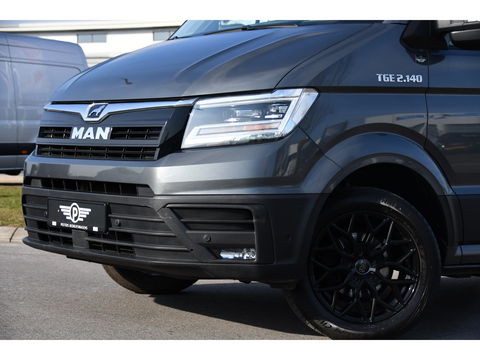 MAN TGE 2.0 L3H3 PB Edition Camera, Cruise, Carplay, LED, Clima, Stoelverwarming, Trekhaak, 140pk, Sensoren, Leder, Uniek!
