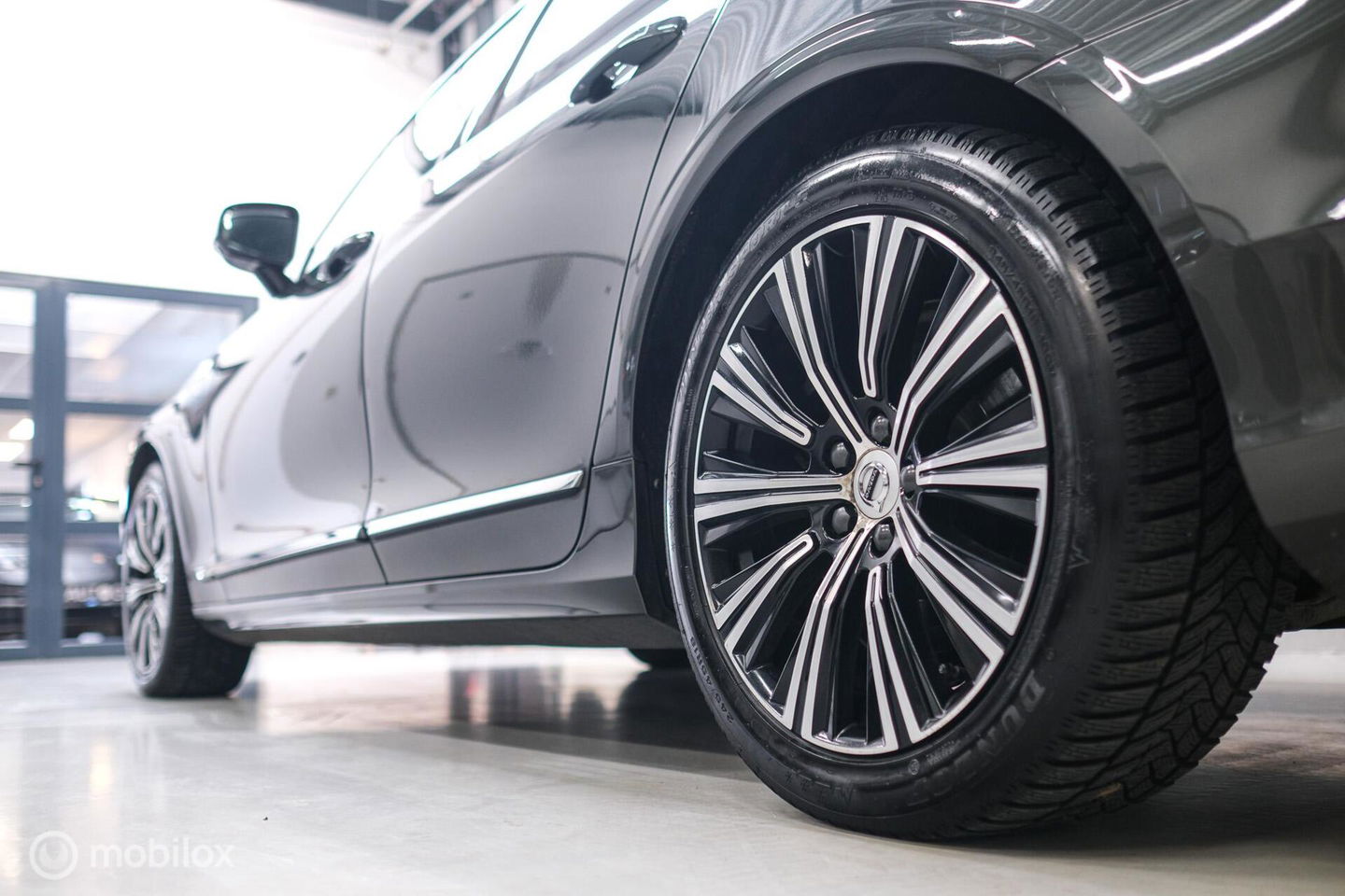 Volvo V90 2.0 T6 AWD Inscription 340 pk | Trekhaak | Panoramadak | Pine Grey | NL auto NAP | Camera | Dealer OH | 1e eigenaar | Zonnescher