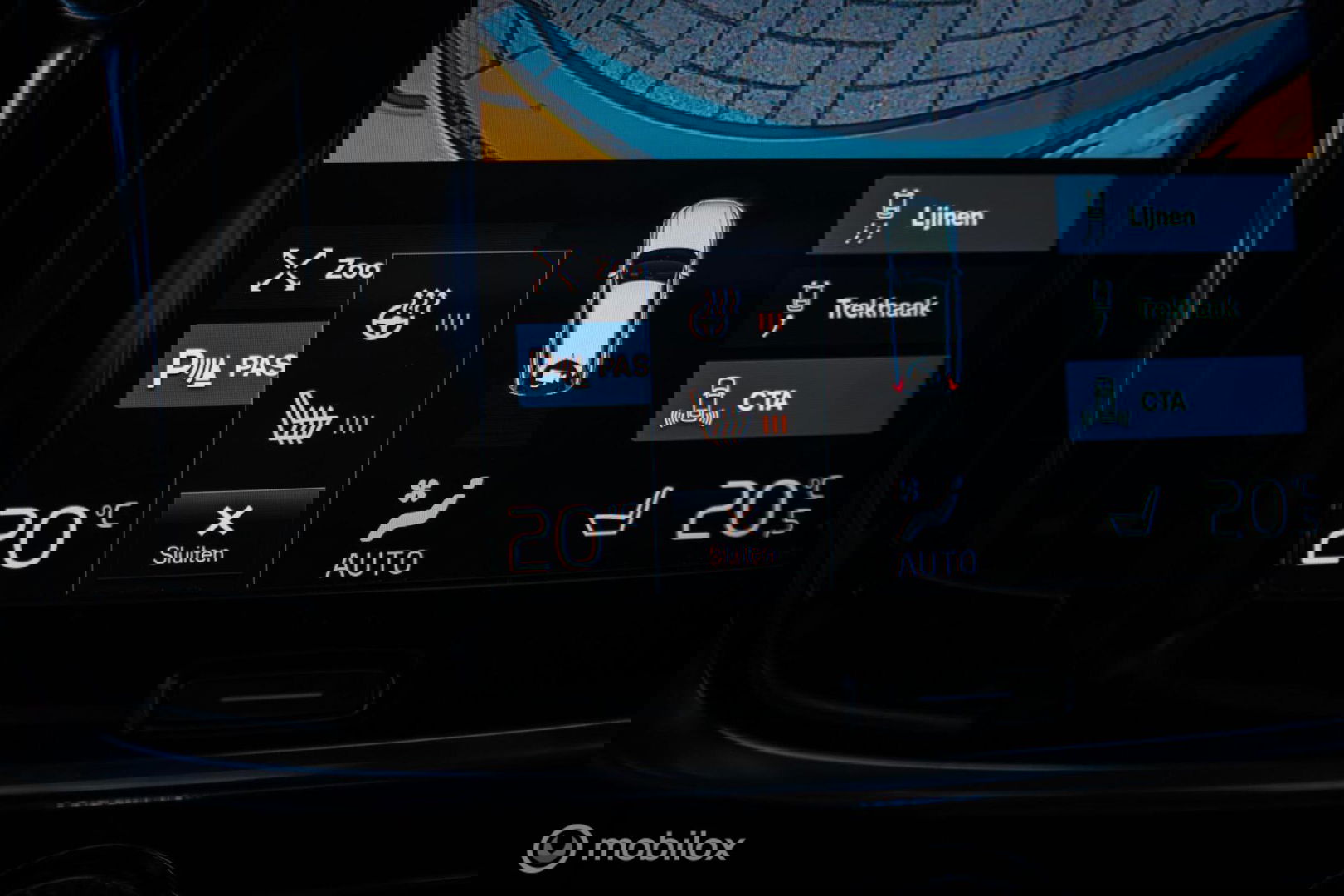 Volvo V90 2.0 T6 AWD Inscription 340 pk | Trekhaak | Panoramadak | Pine Grey | NL auto NAP | Camera | Dealer OH | 1e eigenaar | Zonnescher