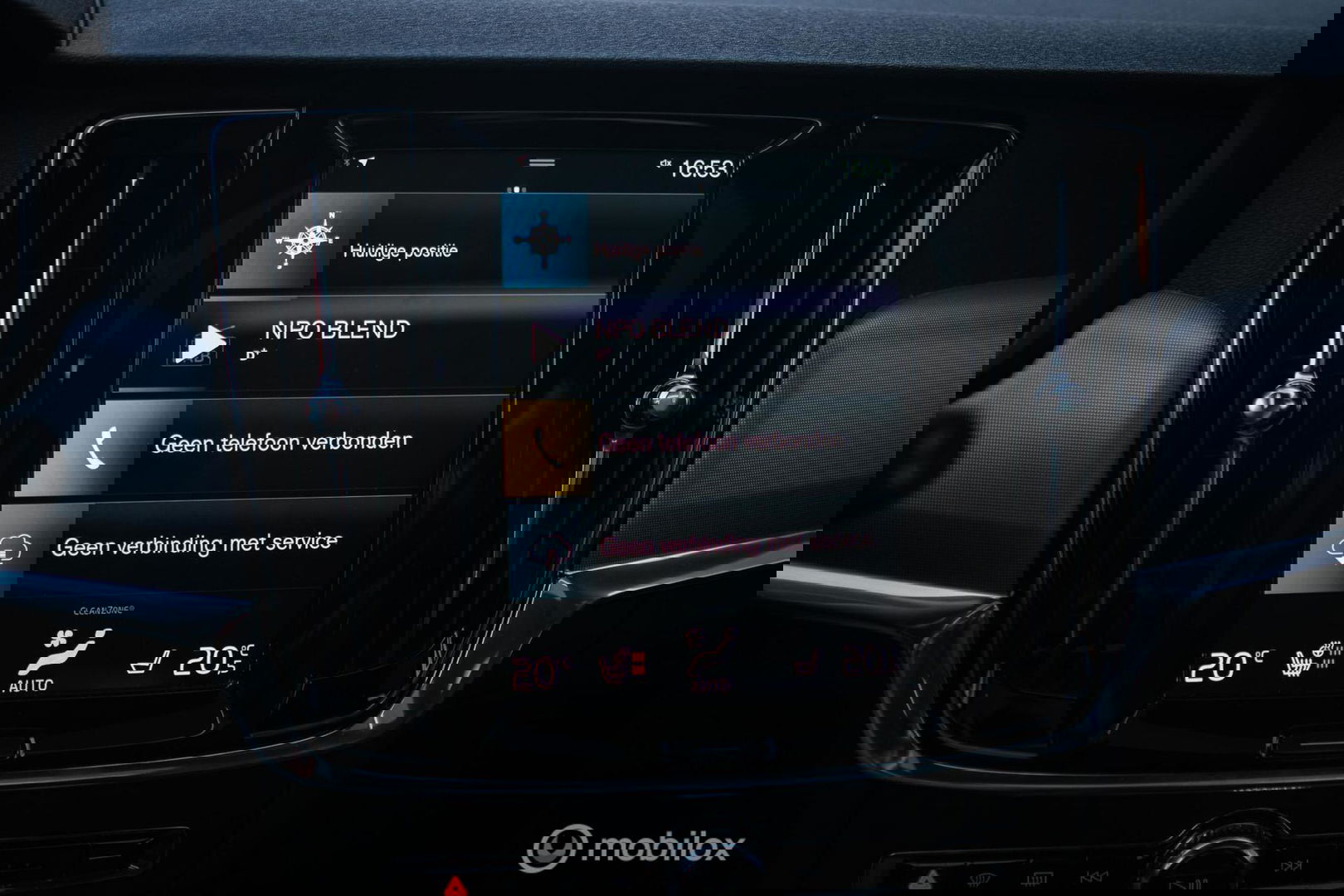 Volvo V90 2.0 T6 AWD Inscription 340 pk | Trekhaak | Panoramadak | Pine Grey | NL auto NAP | Camera | Dealer OH | 1e eigenaar | Zonnescher