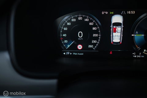 Volvo V90 2.0 T6 AWD Inscription 340 pk | Trekhaak | Panoramadak | Pine Grey | NL auto NAP | Camera | Dealer OH | 1e eigenaar | Zonnescher