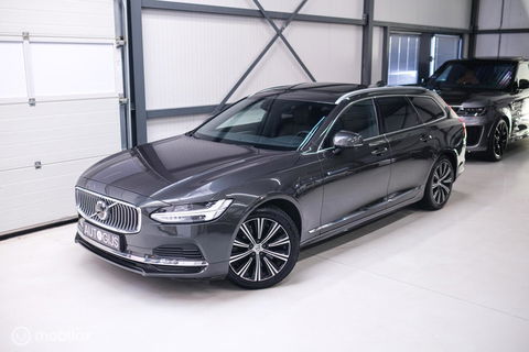 Volvo V90 2.0 T6 AWD Inscription 340 pk | Trekhaak | Panoramadak | Pine Grey | NL auto NAP | Camera | Dealer OH | 1e eigenaar | Zonnescher