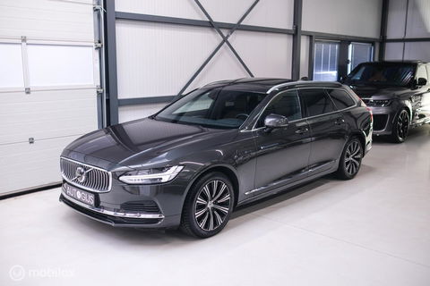 Volvo V90 2.0 T6 AWD Inscription 340 pk | Trekhaak | Panoramadak | Pine Grey | NL auto NAP | Camera | Dealer OH | 1e eigenaar | Zonnescher