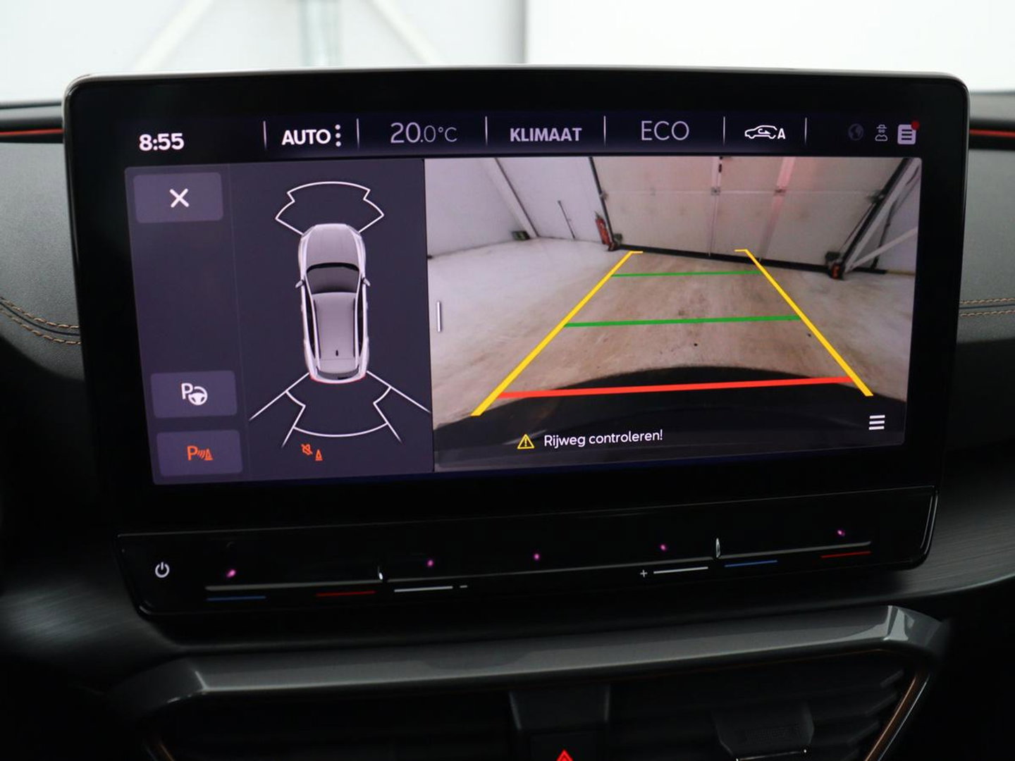 CUPRA Formentor 1.4 eHybrid VZ | SOH 90% | 245pk | Adaptive cruise | Stuurverwarming | Carplay | Sfeerverlichting | Camera | Sportstoelen | Full LED | Half leder | Navigatie | Keyless | PHEV | Plug In