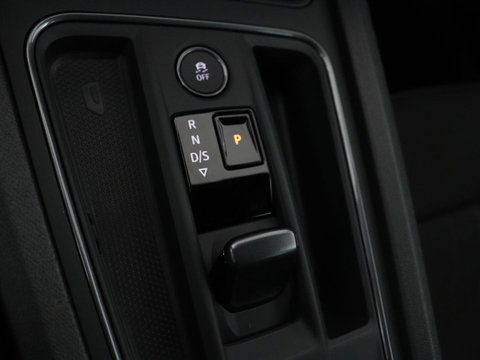 CUPRA Formentor 1.4 eHybrid VZ | SOH 90% | 245pk | Adaptive cruise | Stuurverwarming | Carplay | Sfeerverlichting | Camera | Sportstoelen | Full LED | Half leder | Navigatie | Keyless | PHEV | Plug In