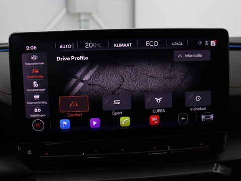 CUPRA Formentor 1.4 eHybrid VZ | SOH 90% | 245pk | Adaptive cruise | Stuurverwarming | Carplay | Sfeerverlichting | Camera | Sportstoelen | Full LED | Half leder | Navigatie | Keyless | PHEV | Plug In