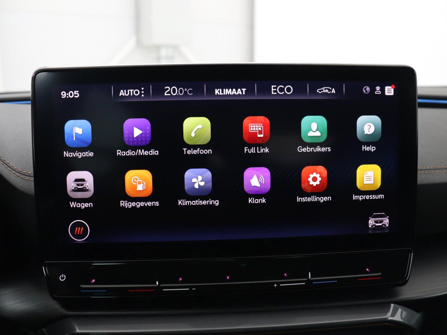 CUPRA Formentor 1.4 eHybrid VZ | SOH 90% | 245pk | Adaptive cruise | Stuurverwarming | Carplay | Sfeerverlichting | Camera | Sportstoelen | Full LED | Half leder | Navigatie | Keyless | PHEV | Plug In