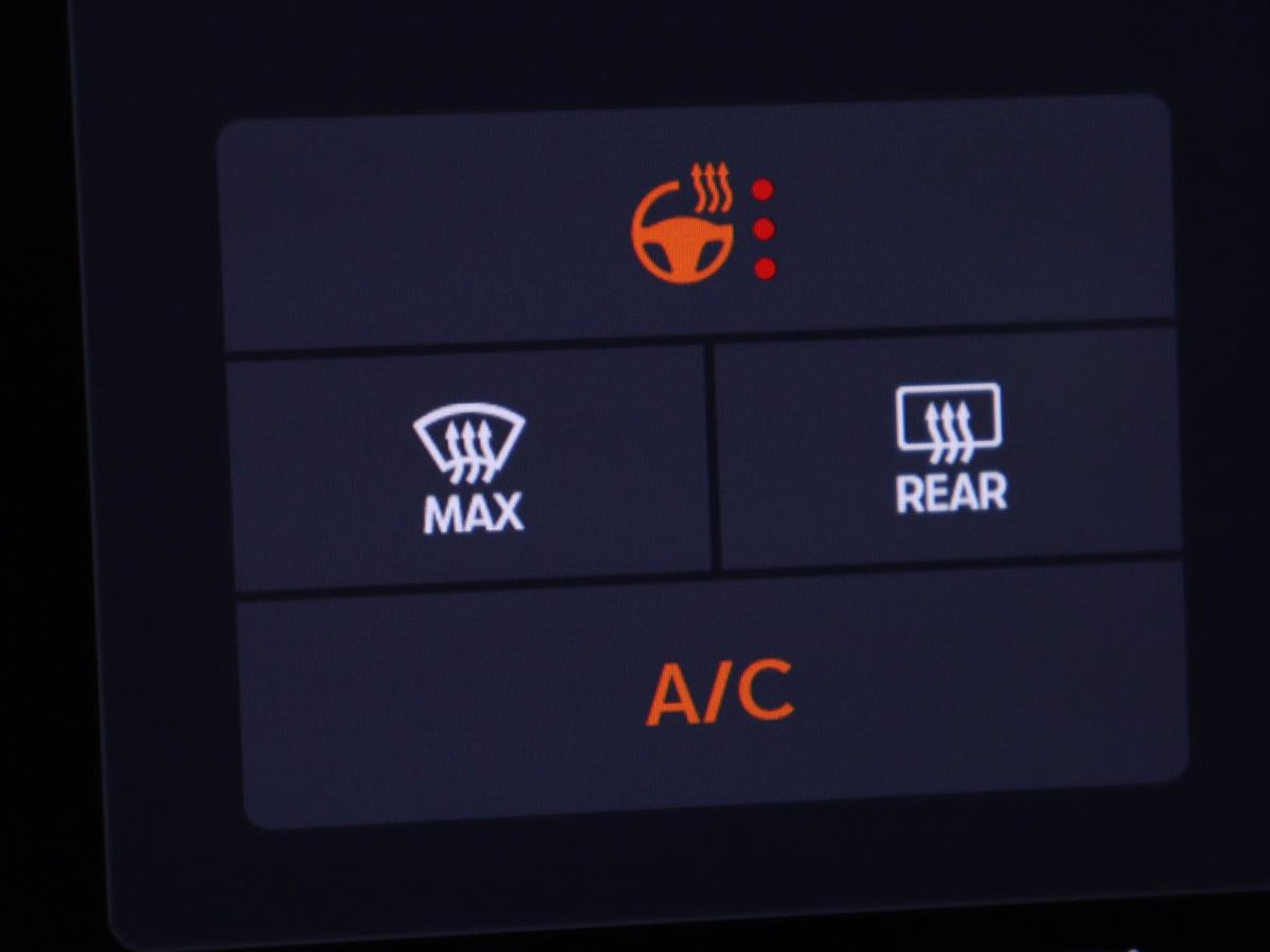 CUPRA Formentor 1.4 eHybrid VZ | SOH 90% | 245pk | Adaptive cruise | Stuurverwarming | Carplay | Sfeerverlichting | Camera | Sportstoelen | Full LED | Half leder | Navigatie | Keyless | PHEV | Plug In