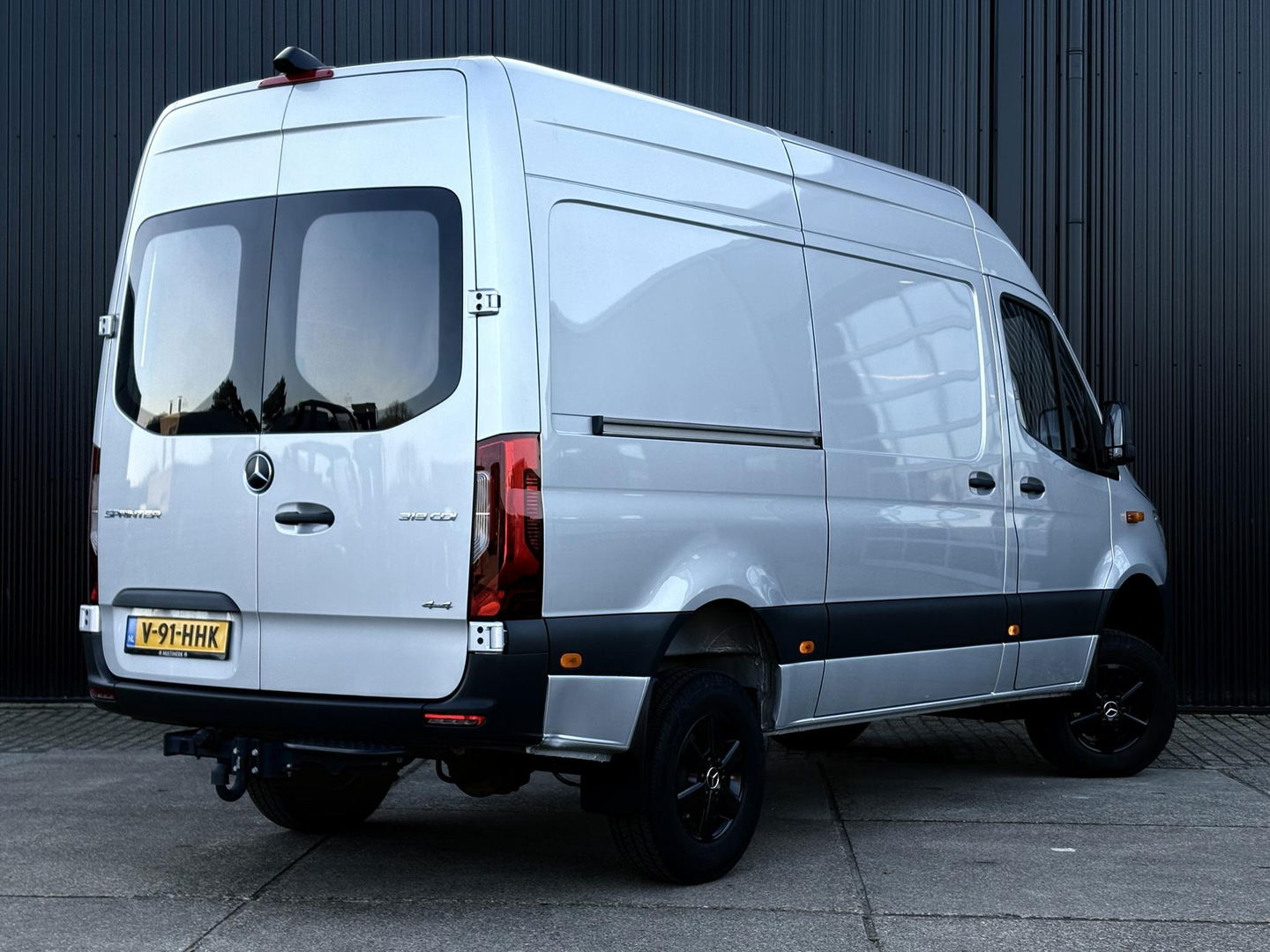 Mercedes-Benz Sprinter 319 CDI L2H2 BPM VRIJ | 4x4 | Chauffeursstoel | CAMERA |