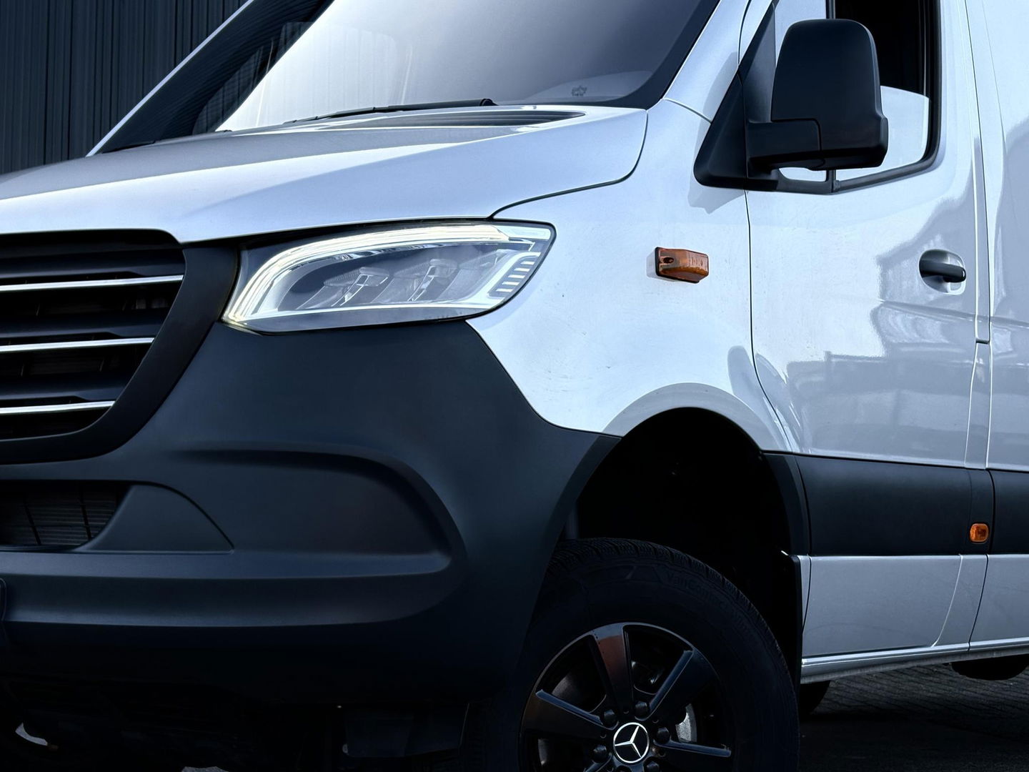 Mercedes-Benz Sprinter 319 CDI L2H2 BPM VRIJ | 4x4 | Chauffeursstoel | CAMERA |