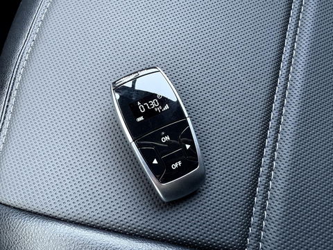 Mercedes-Benz Sprinter 319 CDI L2H2 BPM VRIJ | 4x4 | Chauffeursstoel | CAMERA |