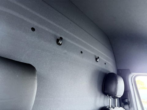 Mercedes-Benz Sprinter 319 CDI L2H2 BPM VRIJ | 4x4 | Chauffeursstoel | CAMERA |