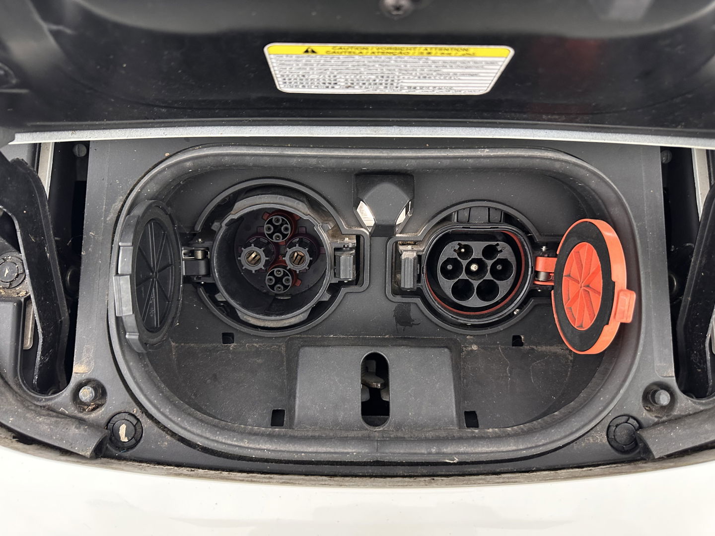 Nissan Leaf Acenta 40 kWh (INCL-BTW) Aut. *HEATPUMP | ADAPTIVE-CRUISE | KEYLESS | TOPVIEW | NAVI-FULLMAP | BLINDSPOT | DAB+ | HEATED-COMFORTSEATS | DIGI-COCKPIT | PRIVACYGLASS | 16"ALU*