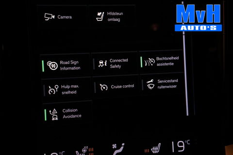 Volvo V60 2.0 B4 R-Design|PANO|H/K AUDIO|STOEL/STUUR.VERW|NAP